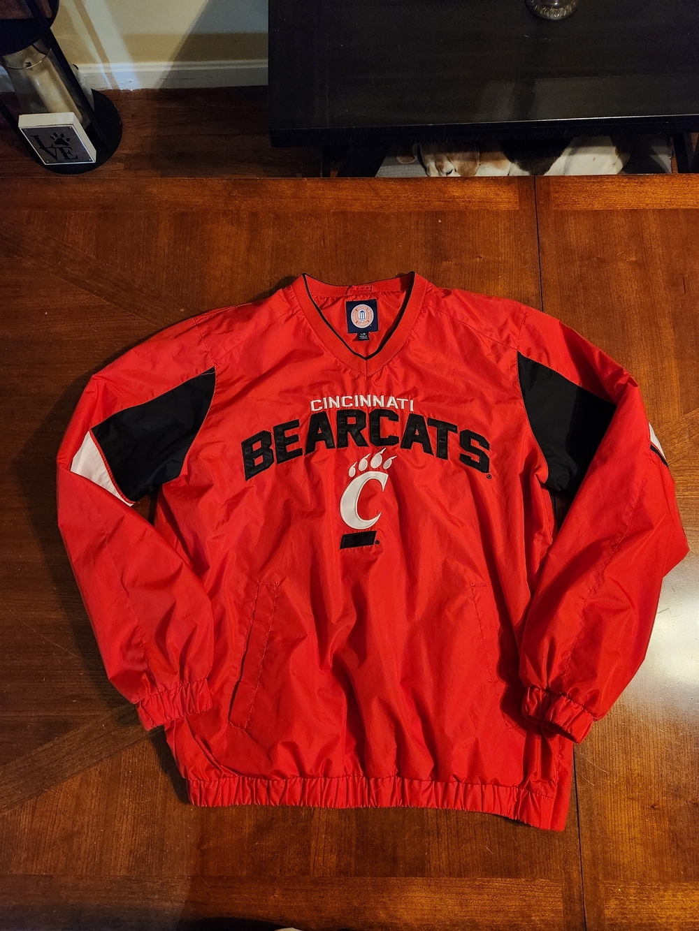 NCAA Cincinnati Bearcats Red Pullover Windbreaker with Black Accents